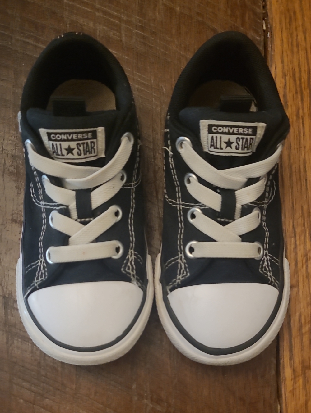 Converse Kids Low Top Sneakers in Black and White